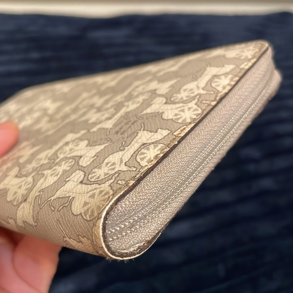 Celine Zippy Wallet - Picture 4 of 13